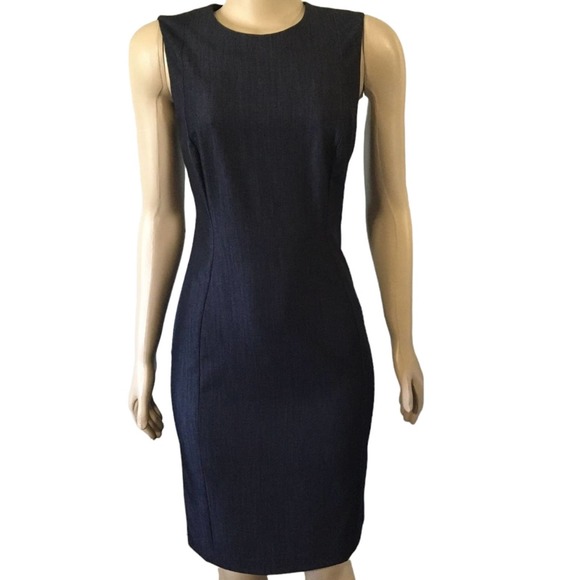 Calvin Klein Dresses & Skirts - Calvin Klein black/gray, sleeveless, midi, sheath dress. Size 4. Pre-own…